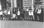 Demonstration of refuseniks on the Isaac (Senate) Square devoted to the azkara (30 days after death) for longstanding refusenik Yuri Shpeizman who died in Wien on his way to Israel. June 10, 1987, Leningrad.