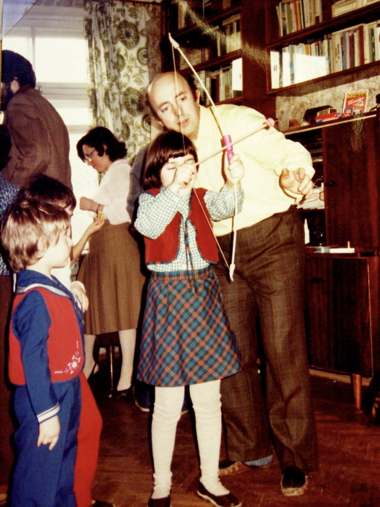 שנת 1984. חג חנוכה בדירה שלנו