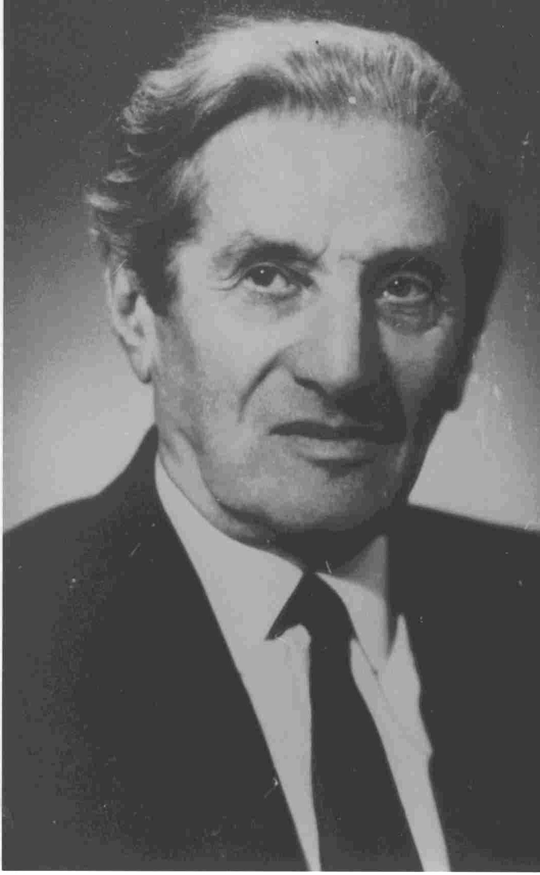 Михаил Байтальский, отец Нины Байтальской, писатель,узник Сиона. Фото было сделано после Второй мировой войны в СССР.